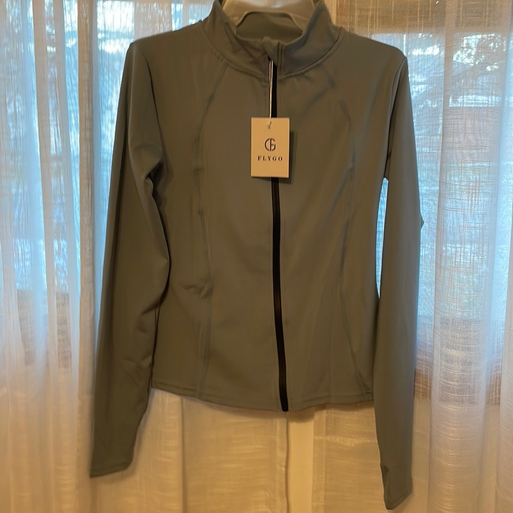 🆕 Yoga workout jacket size Large